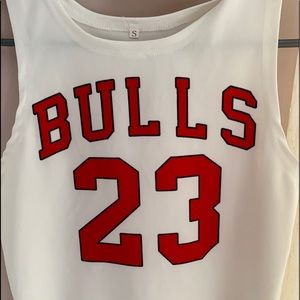 bulls graphic tank